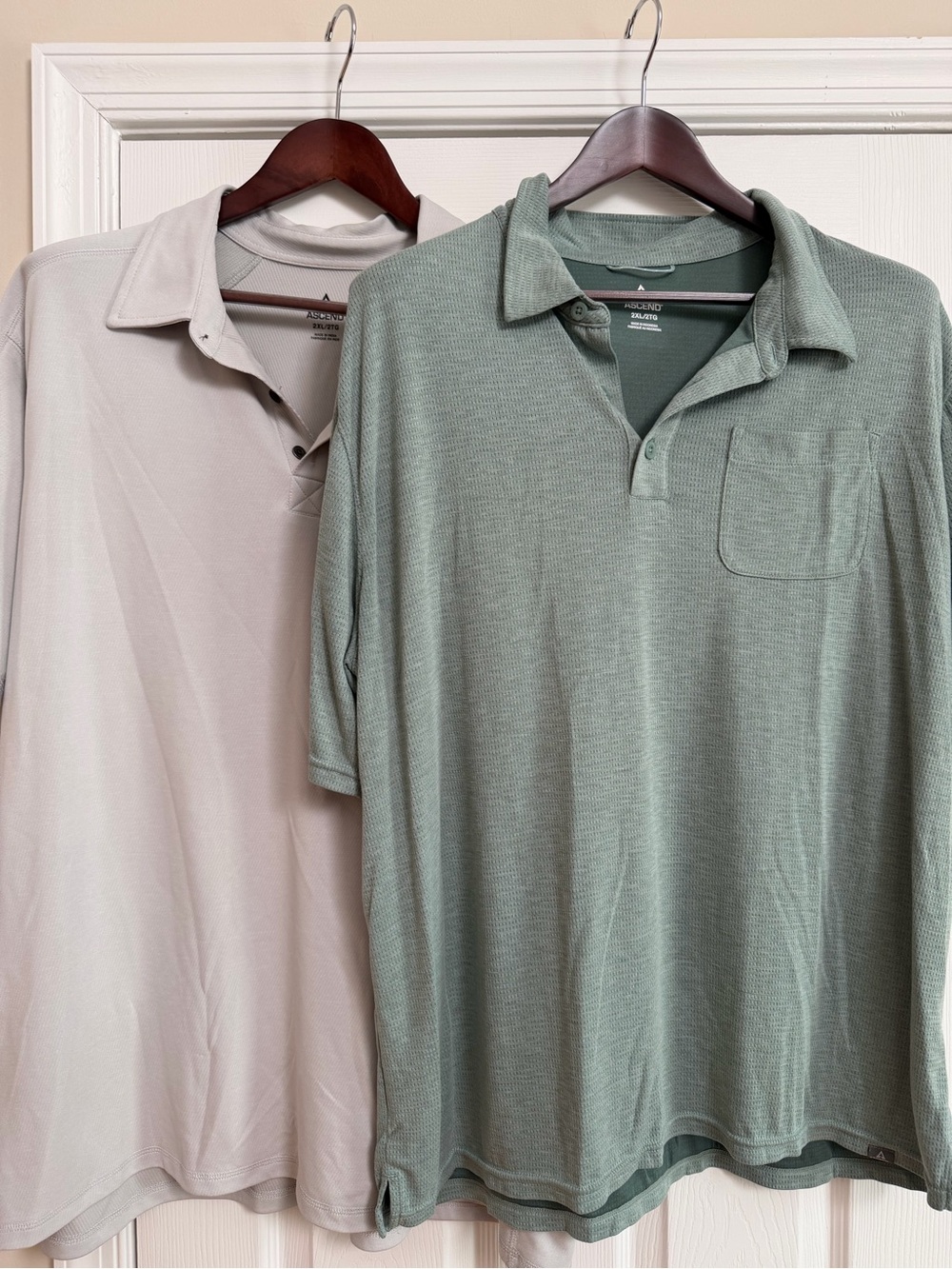 Two-Pack ascend  Men’s Polo Shirt Set - Sage Green & Light grey